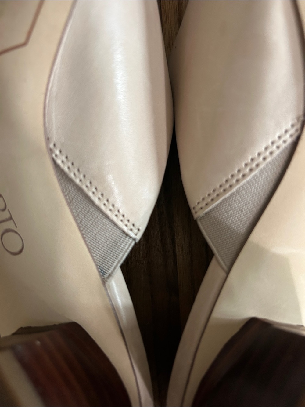 Franco Sarto Cream Pointed Leather Slide Mules - Picture 6 of 11